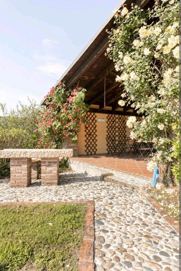 Casa Del Nebbiolo Apartamento Camino Exterior foto